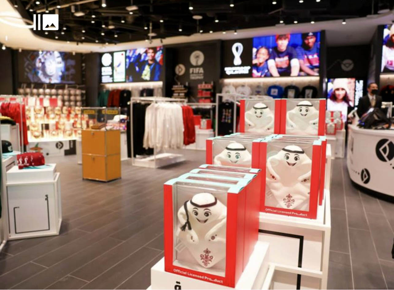 فيفا تفتتح أول متجر رسمي لها بالعالم في قطر