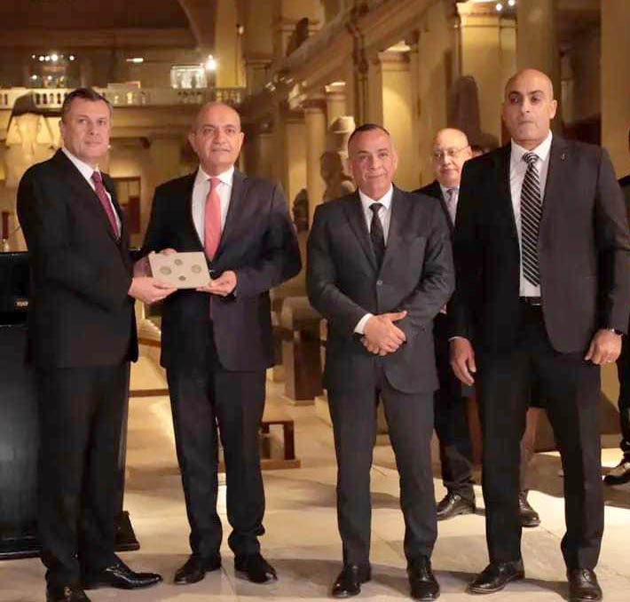 الأردن يتسلّم عملات معدنية ذات قيمة تاريخية وثقافية من مصر