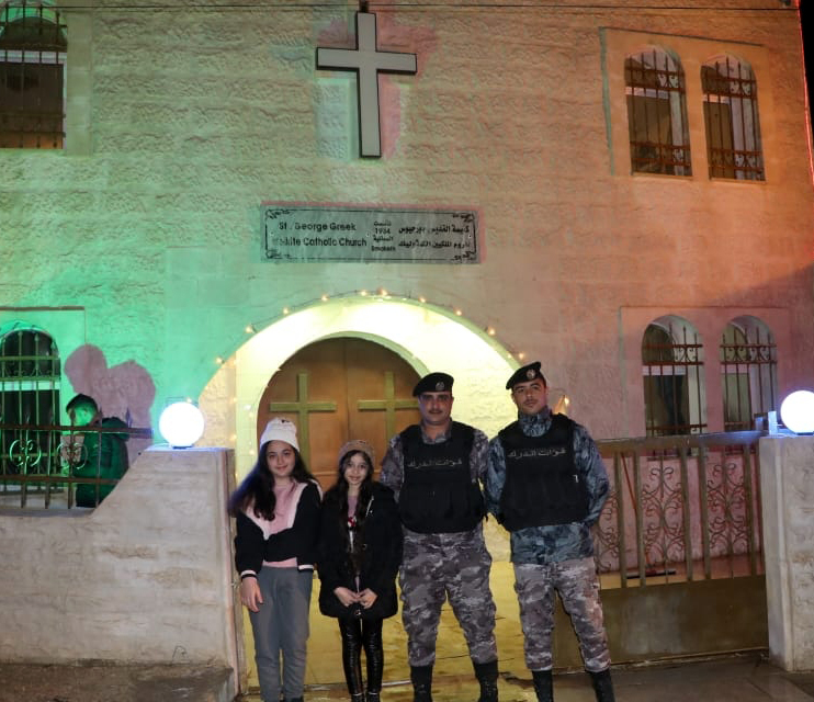 الأمن العام ينفذ خطّة أمنيّة ومرورية تزامناً مع أعياد الميلاد