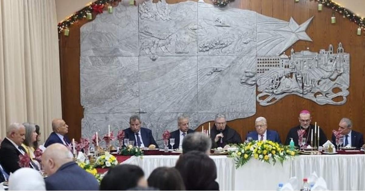 مندوبًا عن الملك..نائب رئيس الوزراء، وزير الإدارة المحلية يحضر قداس منتصف الليل ببيت لحم (موسع)