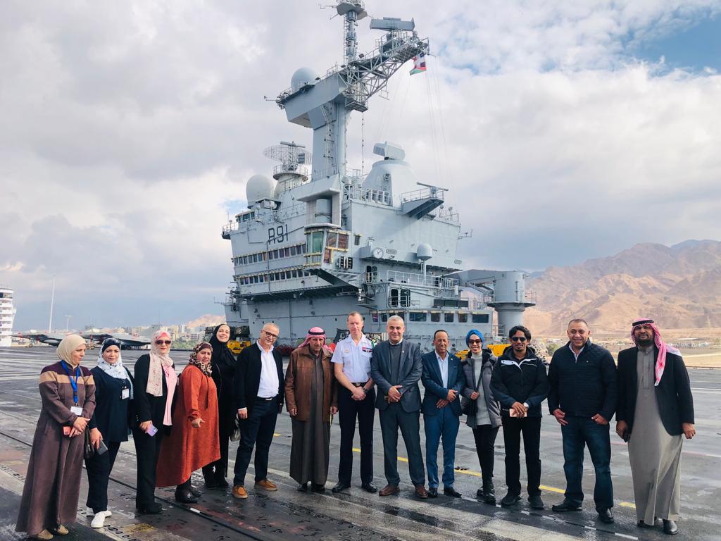 مجلس العقبة يزور حاملة الطائرات الفرنسية شارل ديغول
