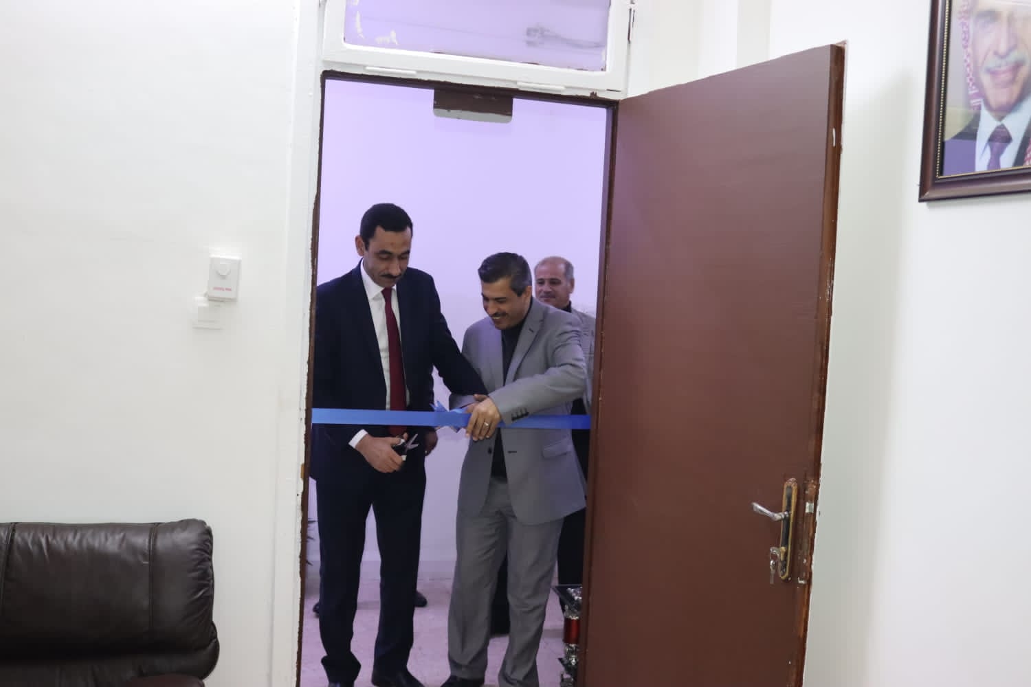 مهيدات يفتتح فرعاً لمؤسسة الغذاء والدواء في الأغوار الشمالية