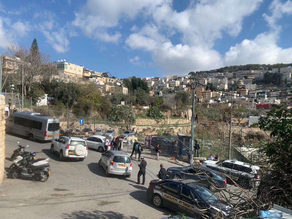 بطريركية الروم الأرثوذكس تدين اقتحام مجموعة متطرفة لأرضها في سلوان بالقدس