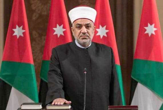 وزير الأوقاف يدين اقتحامات الحكومة الإسرائيلية للمسجد الأقصى