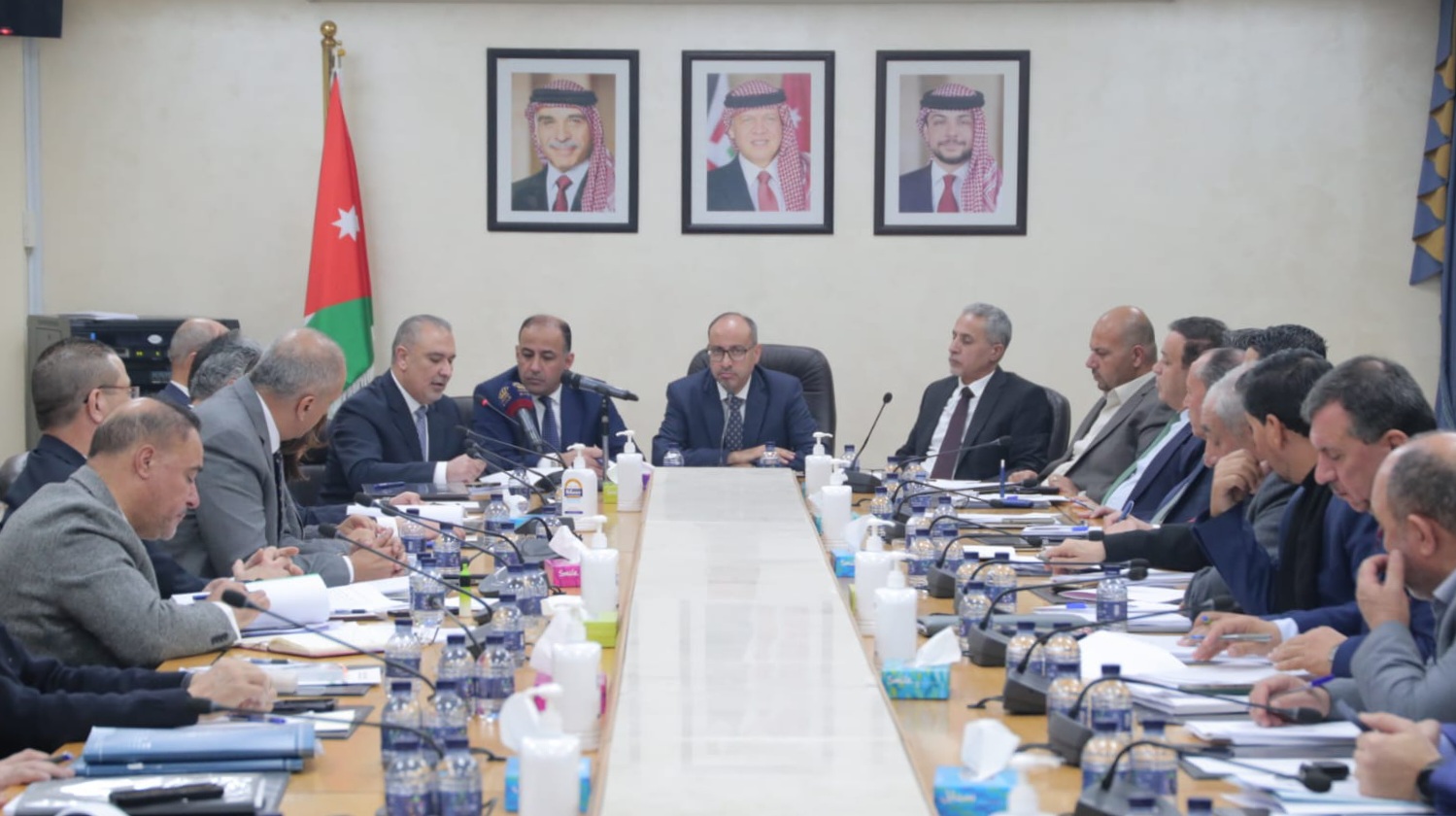 مالية النواب تشرع بمناقشة مشروع قانون الموازنة بحضور الفريق الاقتصادي الحكومي