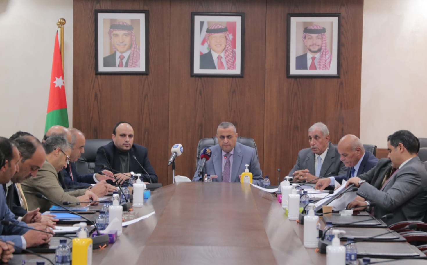 التعليم النيابية تبحث ملف التعليم الإضافي