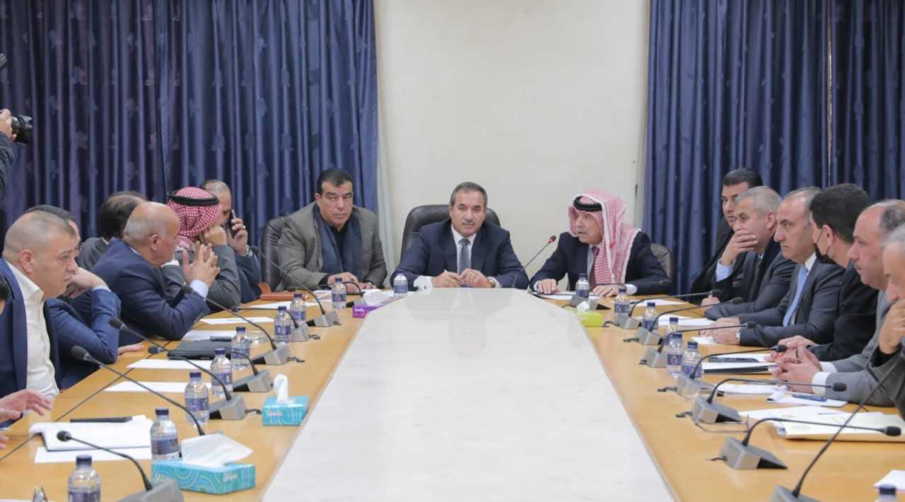 الطاقة النيابية تبحث خطط عدد من الوزارات خلال فصل الشتاء