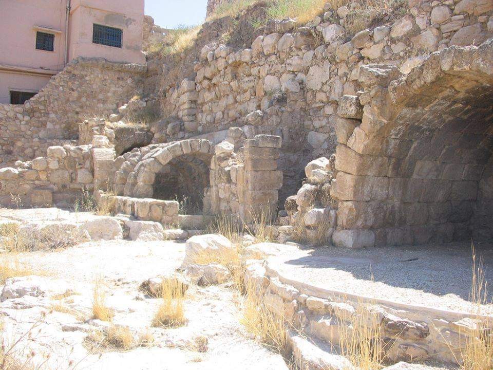 تل مأدبا الأثري موقع تاريخي وديني على مسار المدينة السياحي قريبا