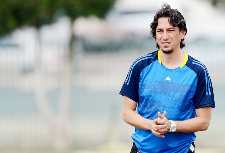 مدرب المنتخب الأولمبي يؤكد رضاه عن نتائج المعسكر التدريبي في البحرين