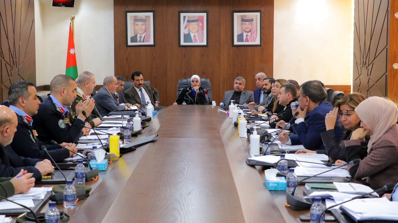 عمل النواب تواصل مناقشة "معدل الضمان"