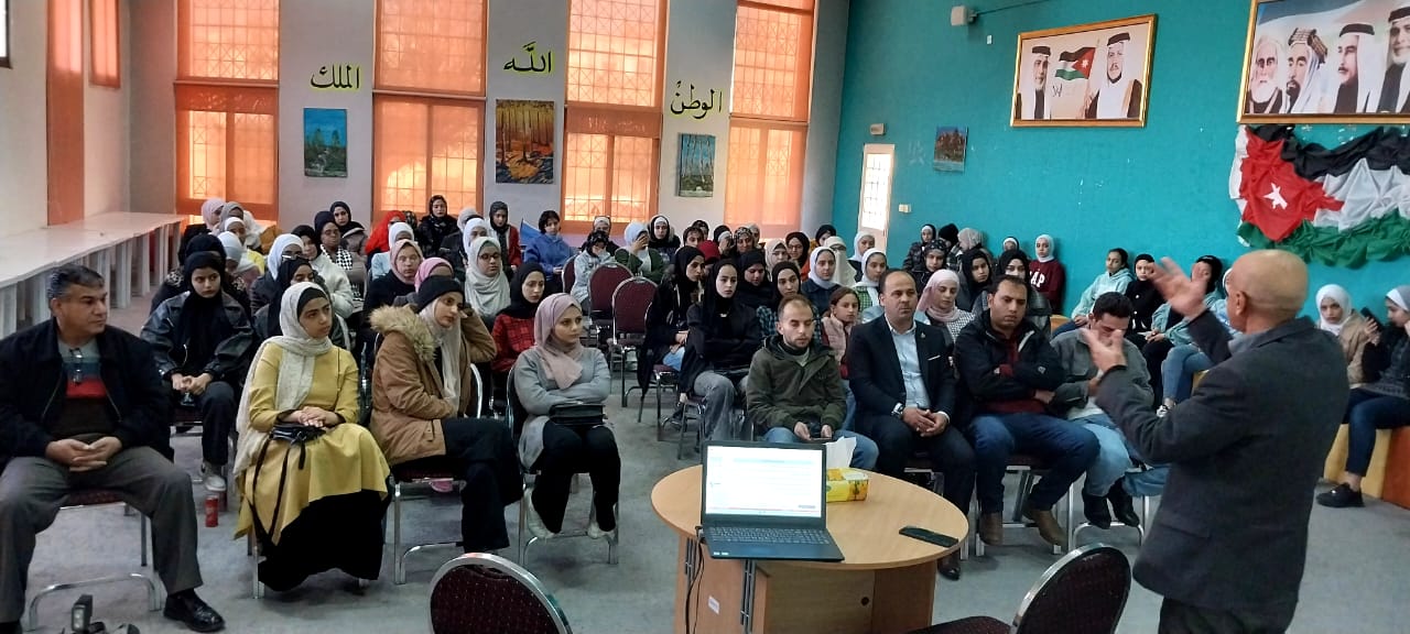 شباب العاصمة تواصل التعريف بجائزة ولي العهد للعمل التطوعي