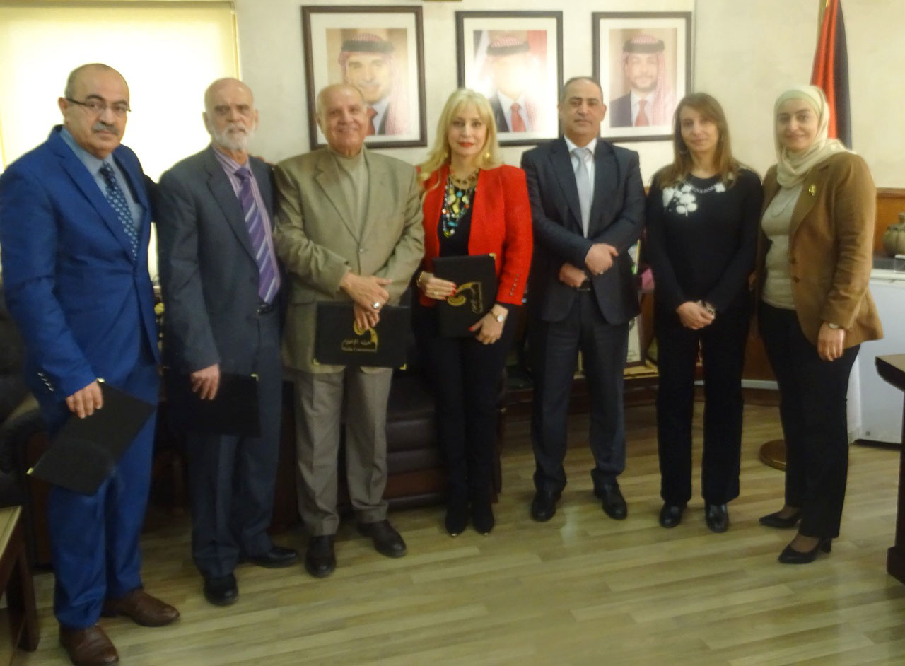 هيئة الإعلام تكرم أعضاء لجنة شكاوى المرئي والمسموع