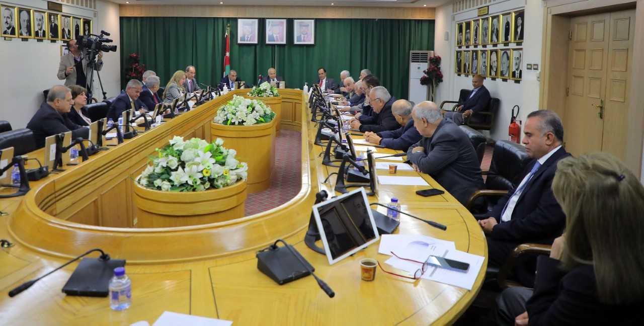 إدارة الأعيان تُقر معدل "هيكلة المؤسسات والدوائر الحكومية"