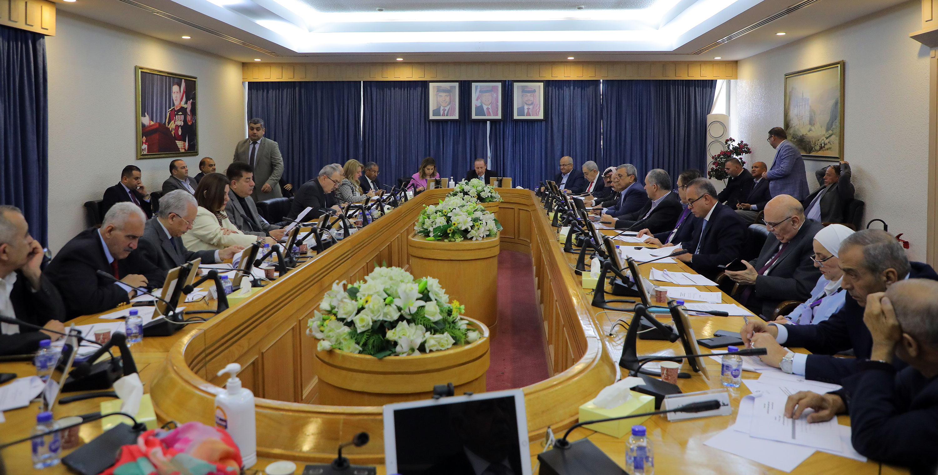 مشتركة في الأعيان تشرع بمناقشة معدل "رسوم تسجيل الأراضي" (بديل وموسع)