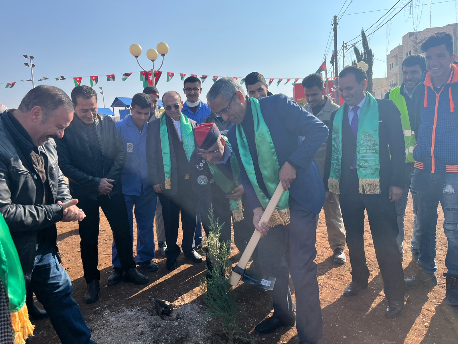 زراعة المفرق تحتفل بيوم الشجرة