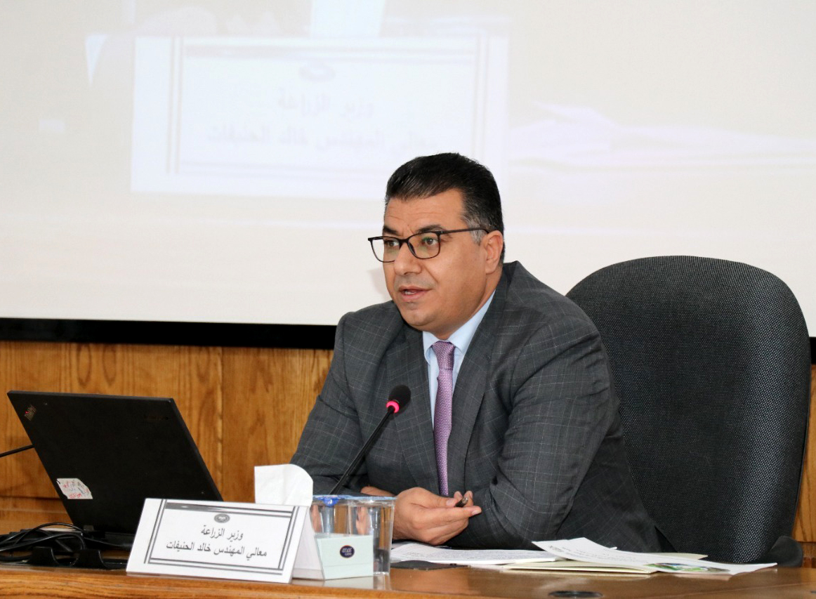 وزير الزراعة: الأمن الغذائي يحظى باهتمام ملكي وأولوية خاصة