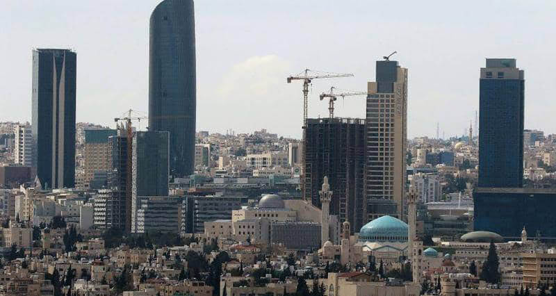 أجواء دافئة اليوم وانخفاض تدريجي الأحد