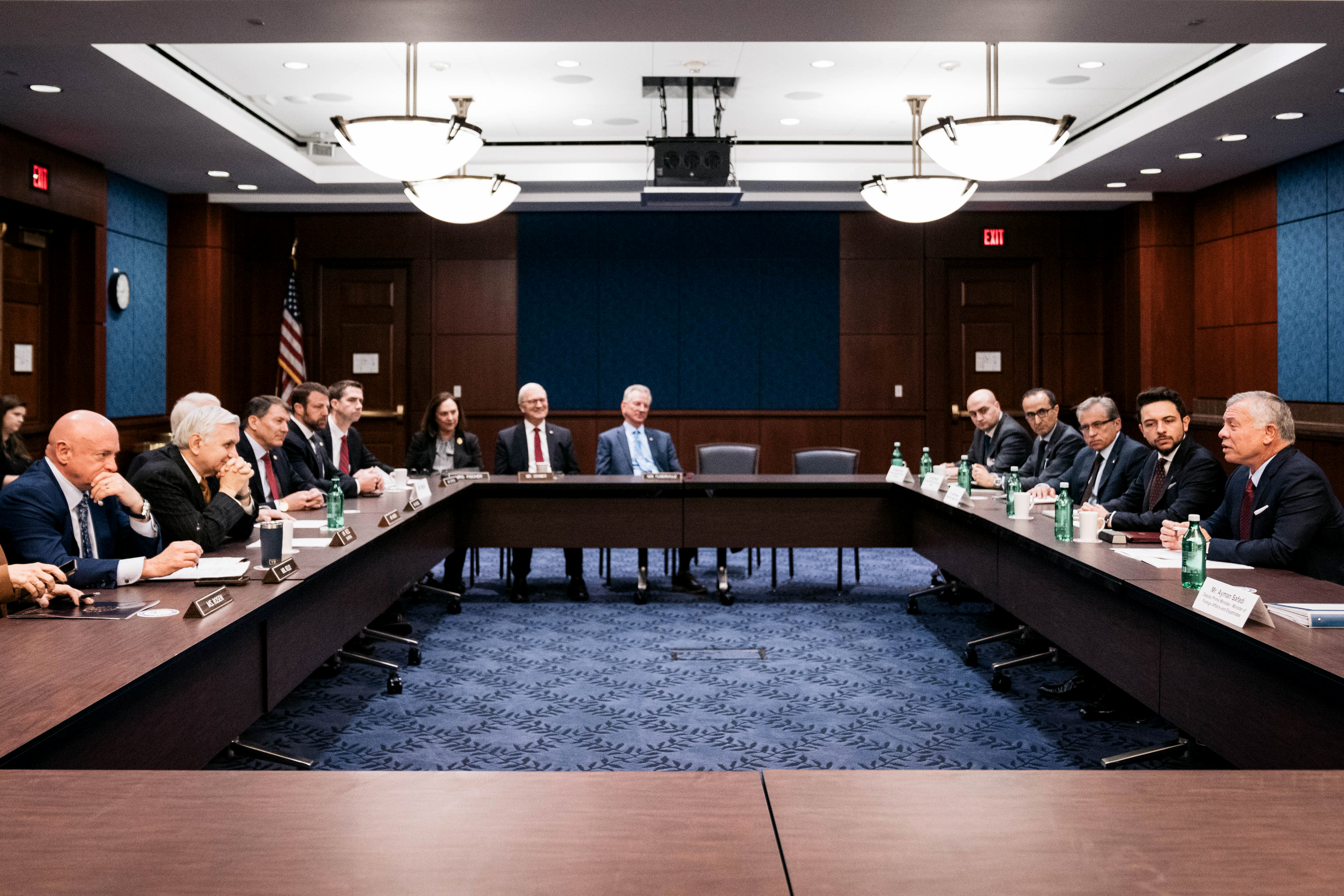 الملك يواصل لقاءاته في الكونغرس ويجتمع بعدد من لجان مجلس الشيوخ