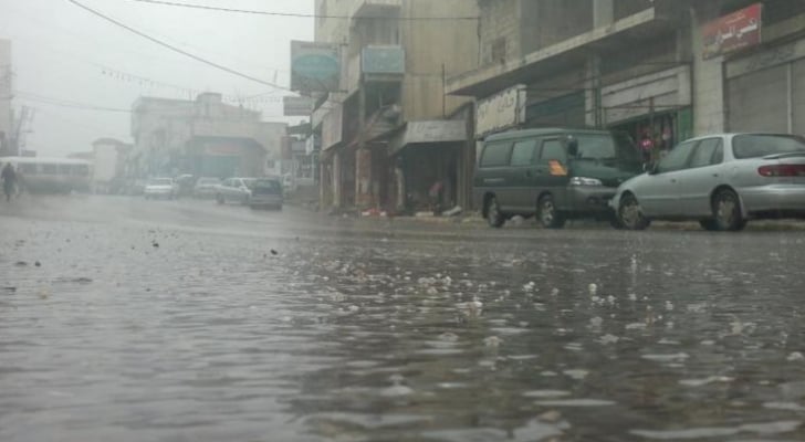 ارتفاع الهطول المطري العام الى 55 بالمئة