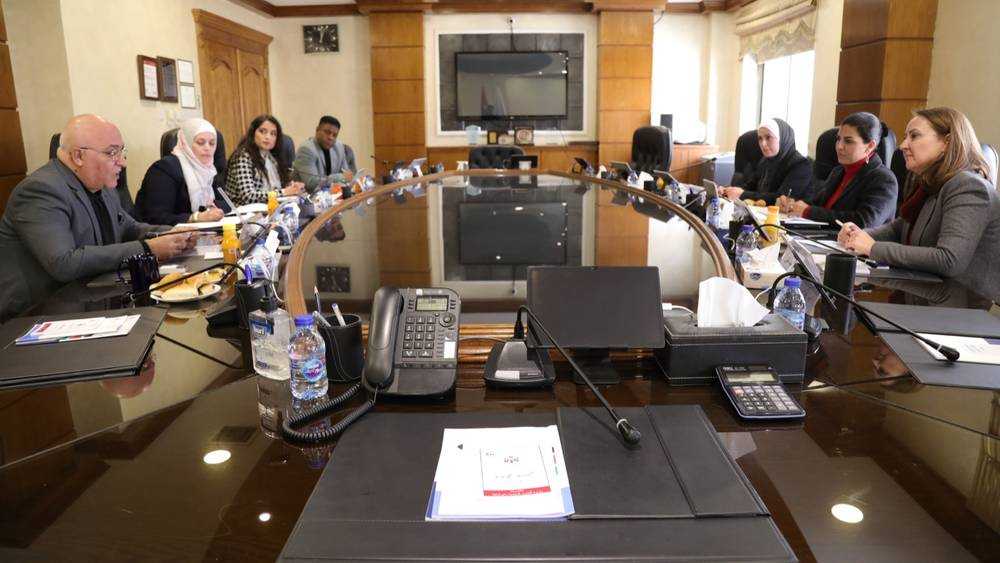 المعايطة يلتقي الأمينة العامة للجنة الوطنية لشؤون المرأة