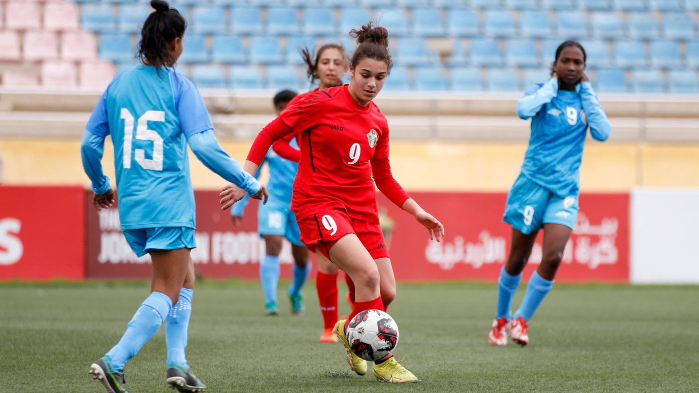 منتخب الناشئات للقدم يخسر أمام نظيره الهندي