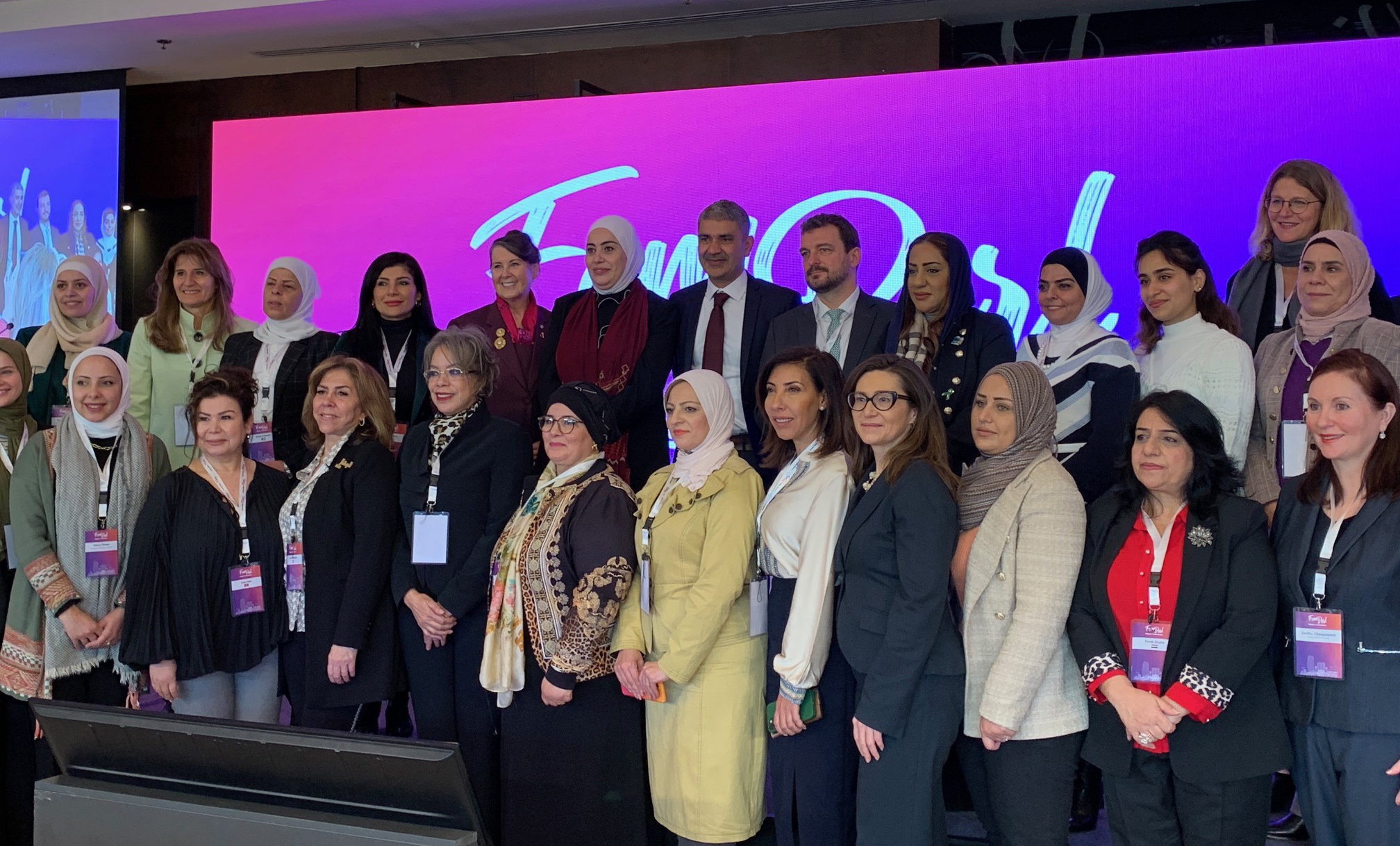 وزيرة التنمية تدعو لتوسيع مشاركة النساء في صنع القرار السياسي