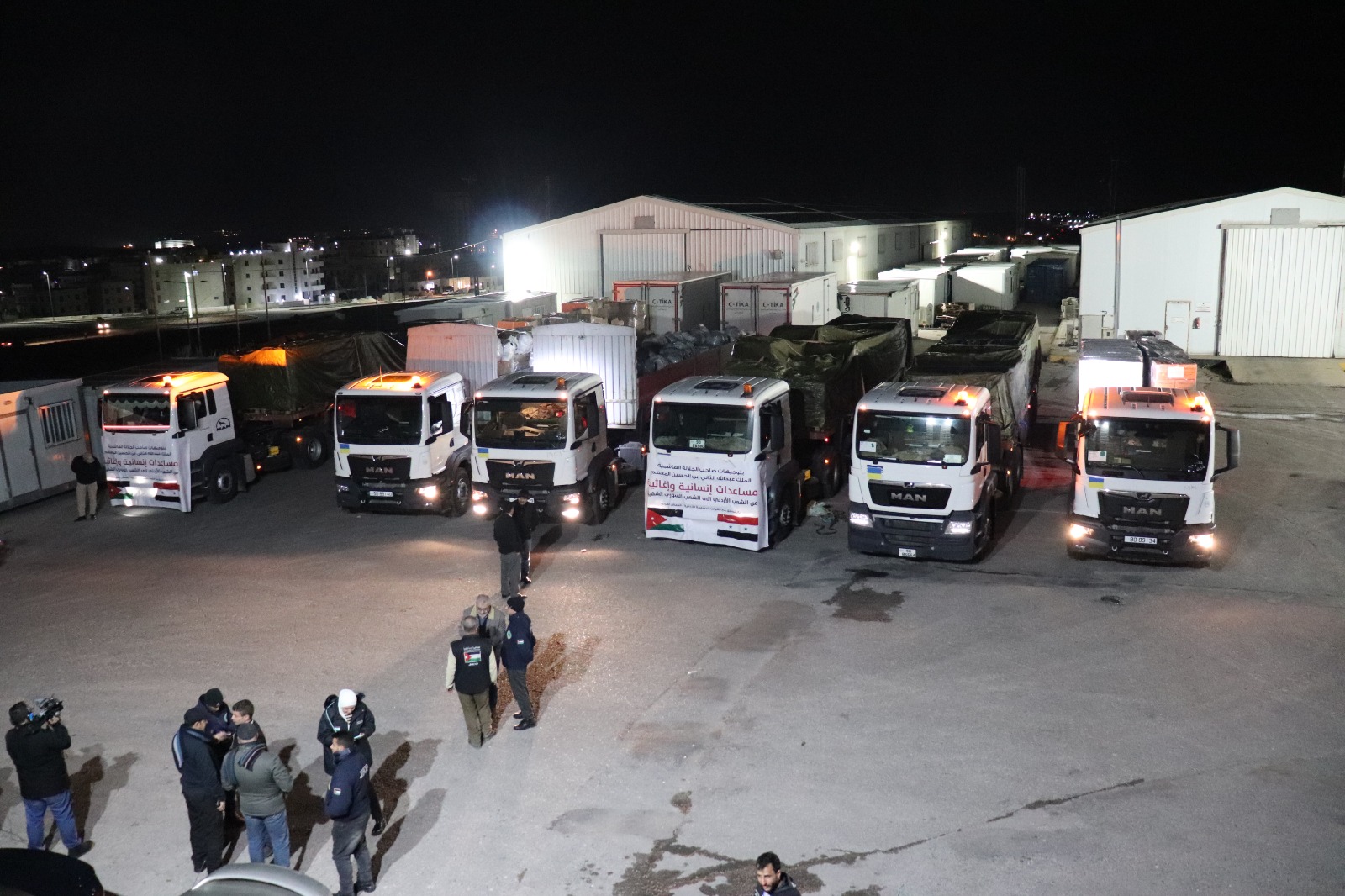 تنفيذا للتوجيهات الملكية.. الهيئة الخيرية الأردنية الهاشمية تسير أولى قوافل الإغاثة البرية إلى سوريا وتركيا