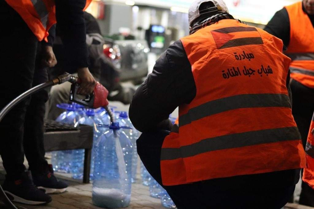 الثلج والشتاء يكشفان معادن الأردنيين الإنسانية النبيلة