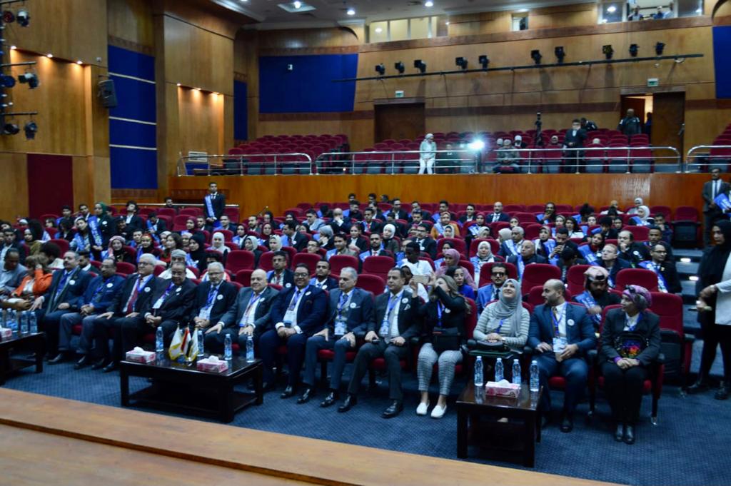 اتحاد الجامعات العربية: المرحلة المقبلة ستشهد ظهور وظائف جديدة للشباب بنسبة 50%