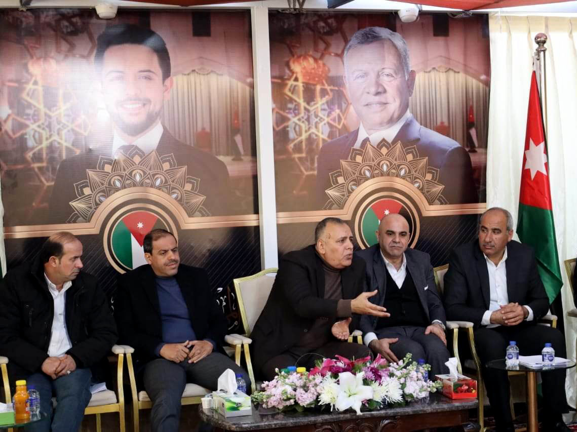 عقد الاجتماع الدوري للمجلس التنفيذي لمحافظة الزرقاء