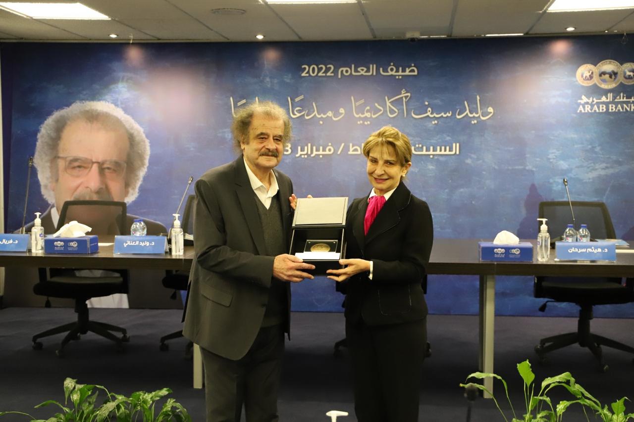 شومان تحتفي بمسيرة وليد سيف أكاديميا ومبدعا وملهما