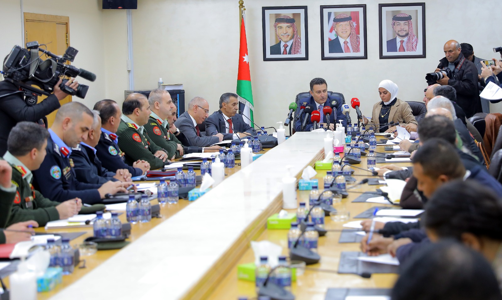 العمل النيابية تُقر "مُعدل الضمان"