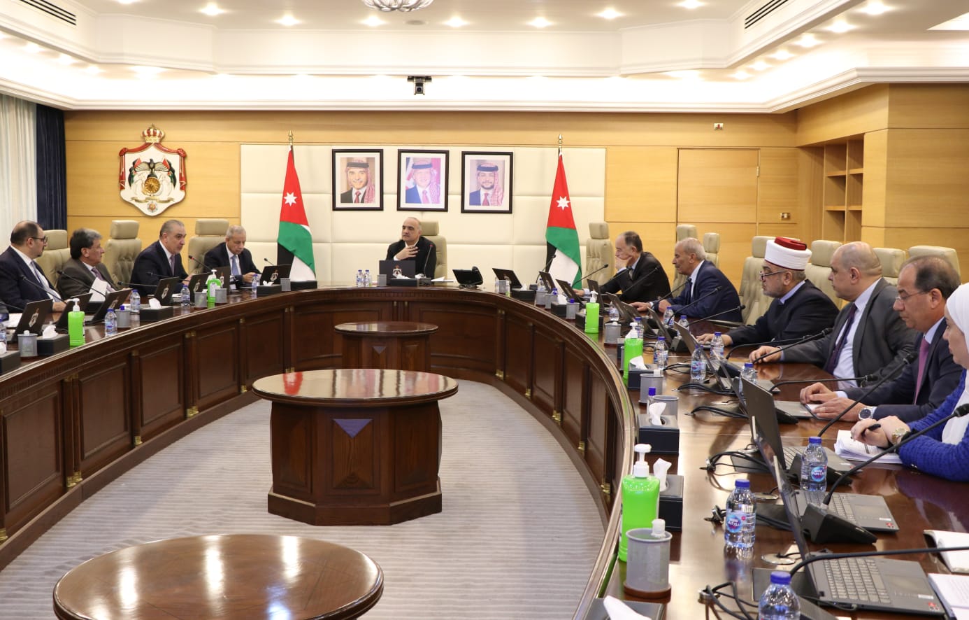 مجلس الوزراء يوافق على الأسباب الموجبة لمشروع قانون التخطيط والتعاون الدولي