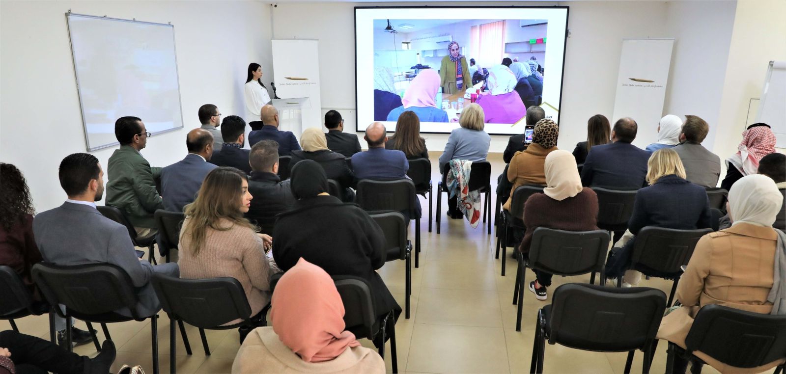 اختتام مشروع تدريب معلمين على التربية الإعلامية والمعلوماتية