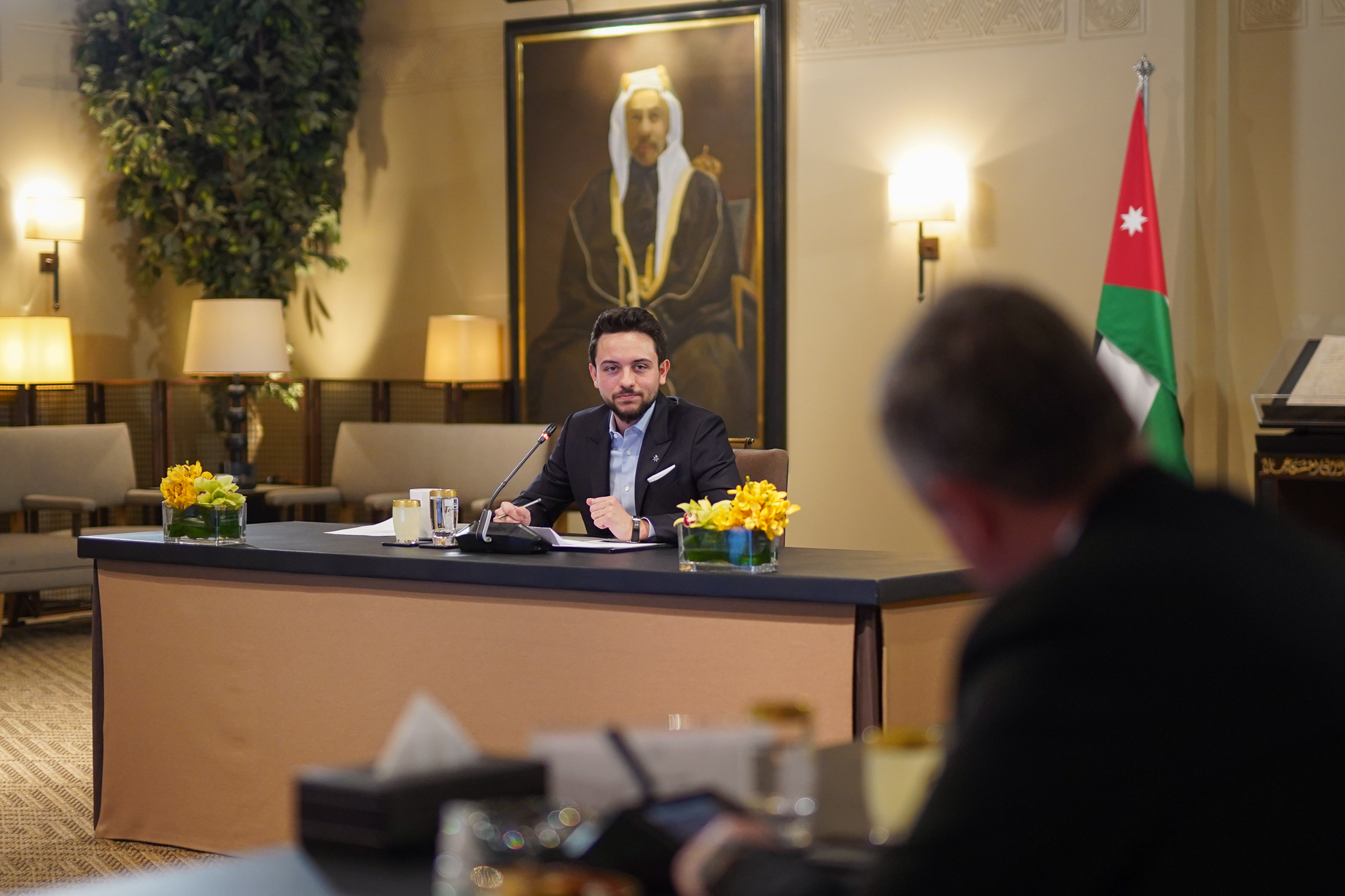 ولي العهد يجتمع بمجلس أمناء جائزة الحسين بن عبدالله الثاني للعمل التطوعي