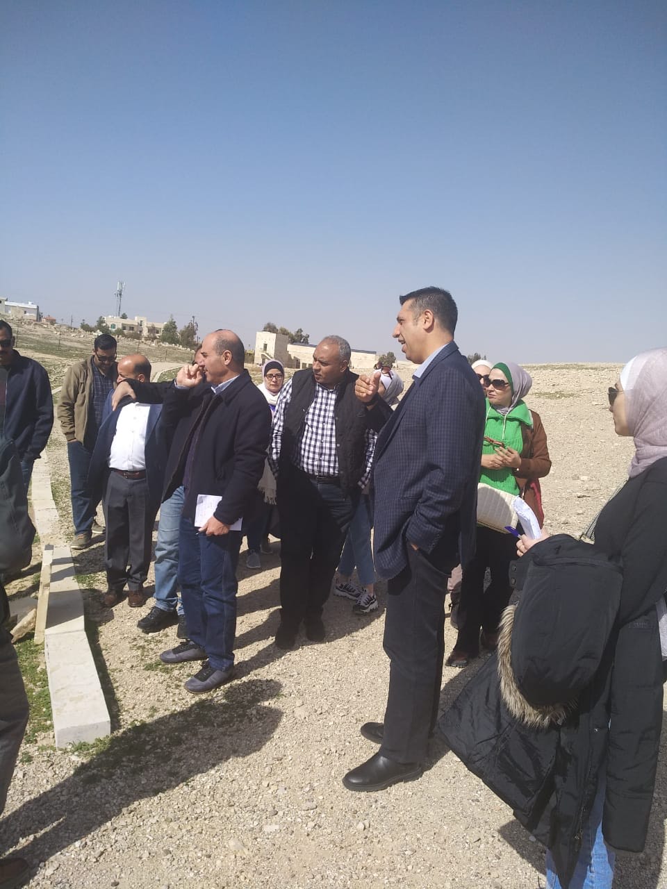 فريق من وزارة السياحة يتفقد مواقع أم الرصاص واللاهون وتل ذيبان