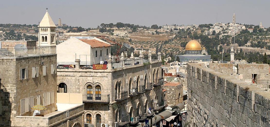 رؤساء الكنائس في القدس يعربون عن حزنهم لتصاعد العنف في الأرض المقدسة