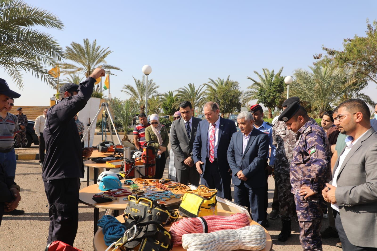 مديرية الأمن العام تحتفل باليوم العالمي للدفاع المدني