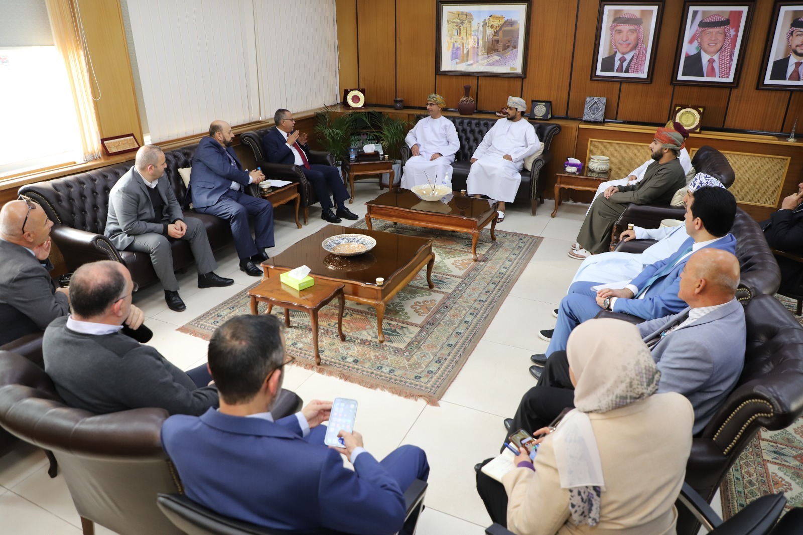 "اليرموك" تستقبل وفد مكاتب الخدمات الجامعية بسلطنة عُمان