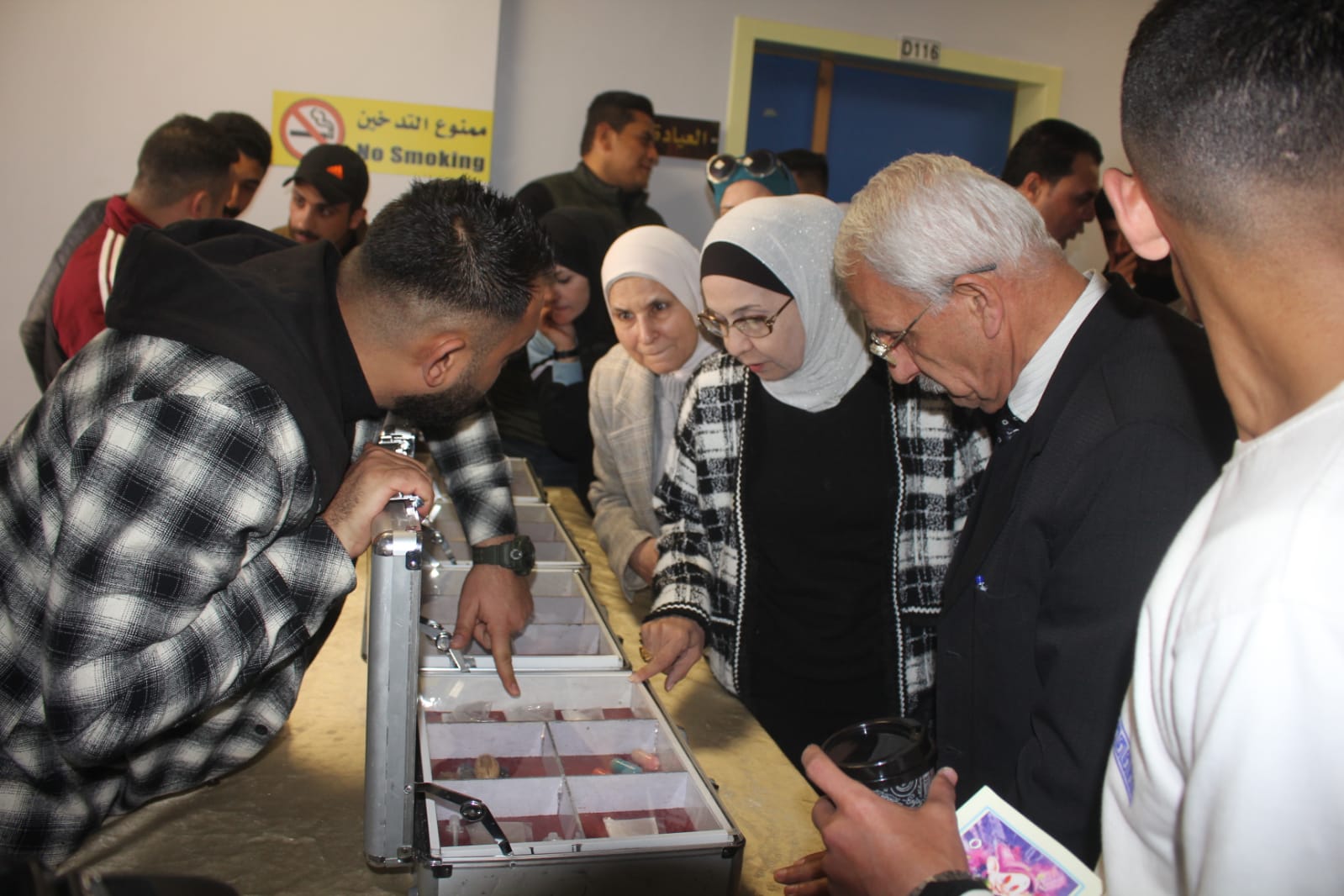 محاضرة عن آفة المخدرات بكلية اربد الجامعية