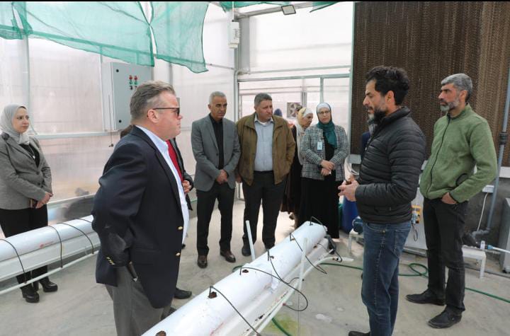 بحث التعاون بين الوطني للبحوث الزراعية وجامعة شيفيلد البريطانية