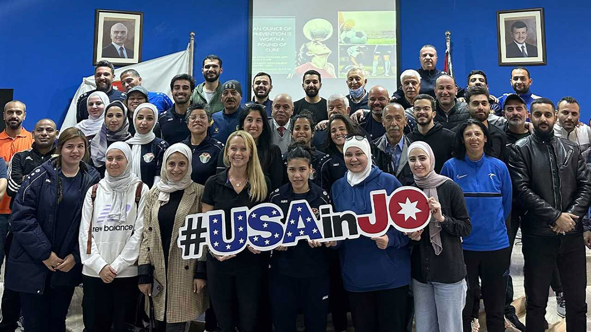 اختتام فعاليات البرنامج الرياضي لتطوير الكرة النسوية