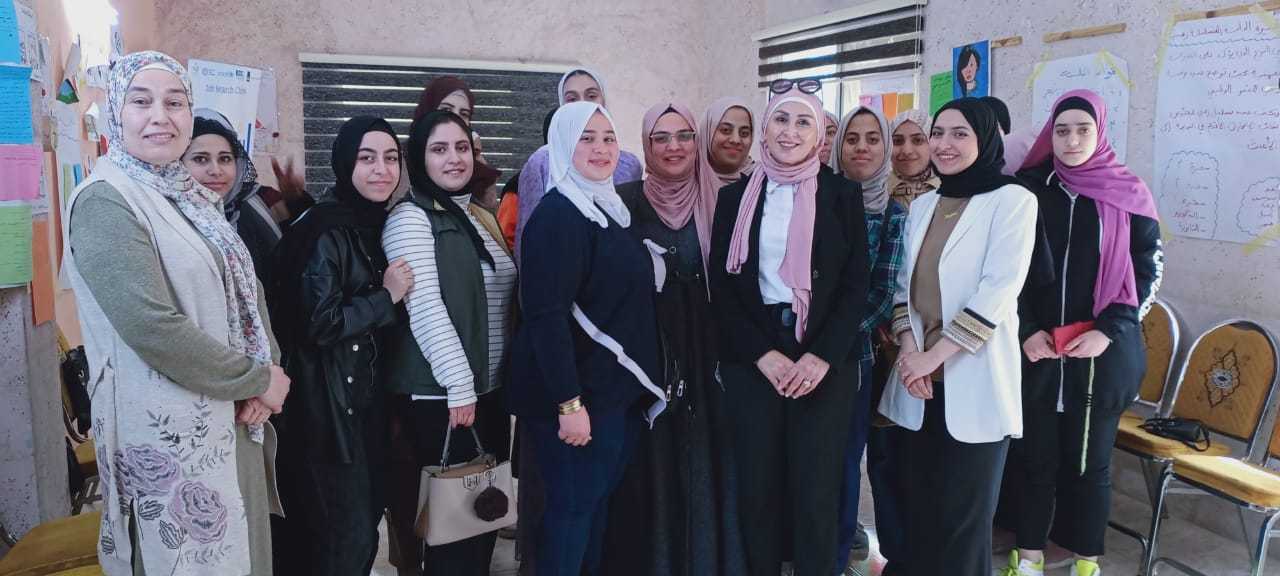 محاضرة عن التغذية السليمة في "شابات جرش"