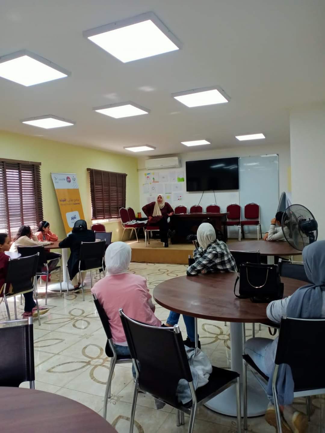 أنشطة وورشات متنوعة بمراكز شبابية في إربد