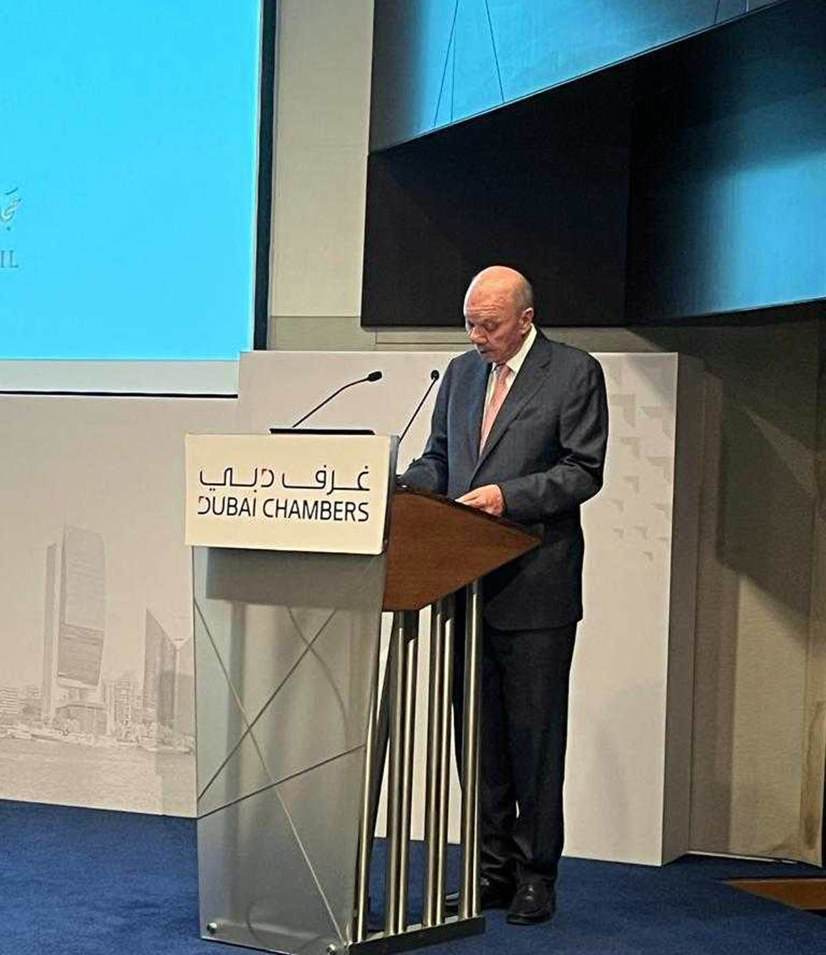 الفايز يؤكد مواصلة الأردن لنهجه الإصلاحي