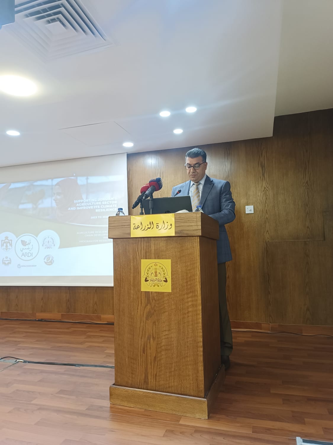 إطلاق برنامج أرضي لتعزيز قدرة قطاع الزراعة على الصمود