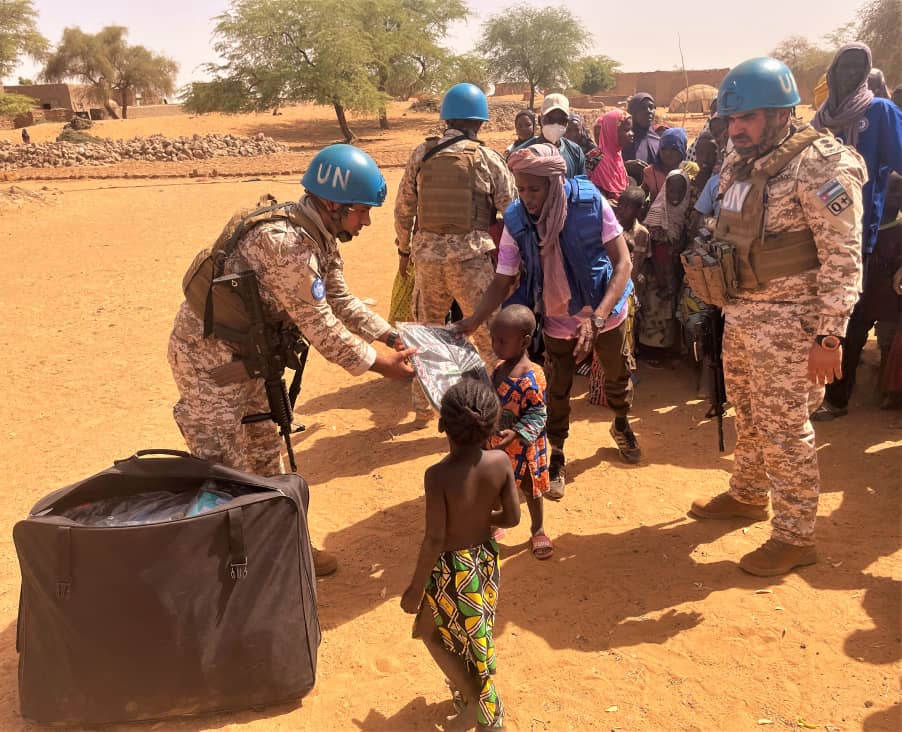 قوة الانتشار السريع الأردنية مالي 3 تحتفل بالمناسبات الوطنية