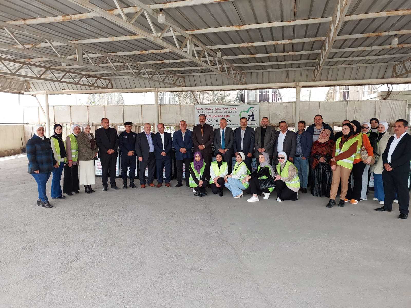 انطلاق خطة إيواء الكلاب الضالة بالزرقاء