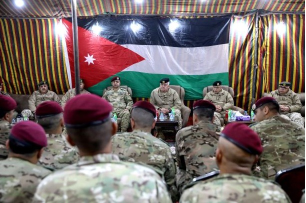 الحنيطي يشارك مرتبات كتيبة التدخل السريع مأدبة الإفطار