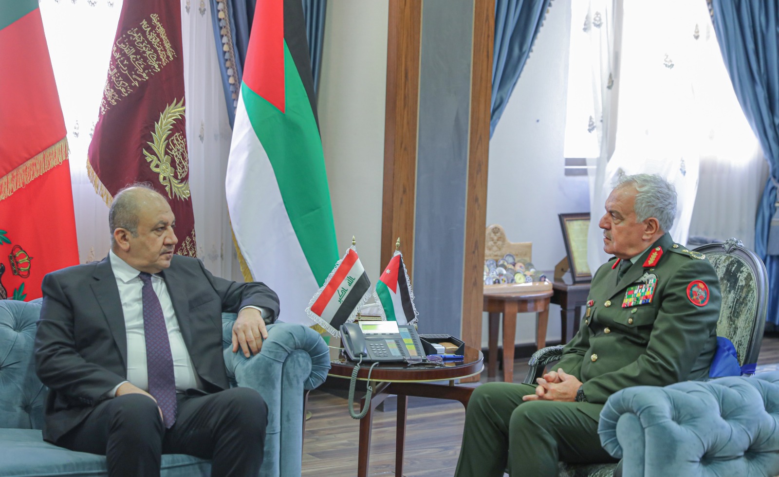 رئيس هيئة الأركان يستقبل وزير الدفاع العراقي